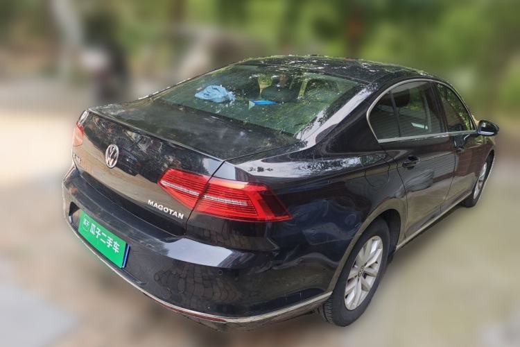 Used Volkswagen Magotan 2019 280TSI DSG Comfort Model China VI Standard Rear Right 45 Deg