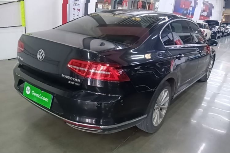 Used Volkswagen Magotan 2019 330TSI DSG Leading Edition China V Standard Rear Right 45 Deg