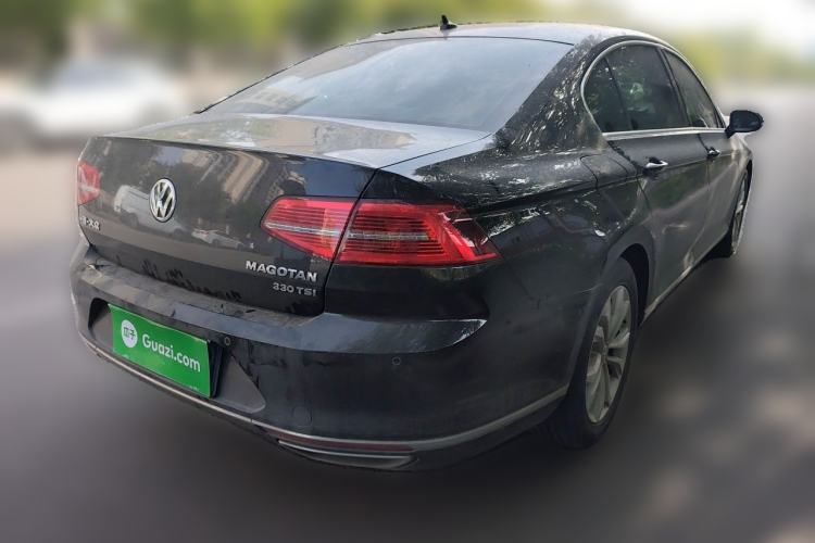 Used Volkswagen Magotan 2019 330TSI DSG Luxury Model China V Standard Rear Right 45 Deg