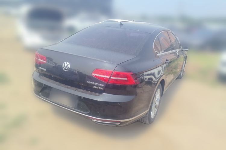 Used Volkswagen Magotan 2019 330TSI DSG Luxury Model China V Standard Rear Right 45 Deg