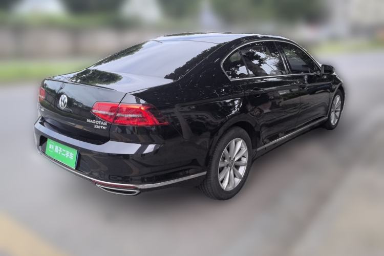 Used Volkswagen Magotan 2019 330TSI DSG Leading Edition China V Standard Rear Right 45 Deg