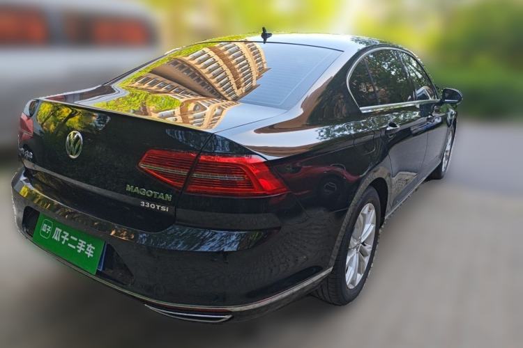 Used Volkswagen Magotan 2019 330TSI DSG Luxury Version China VI Standard Rear Right 45 Deg