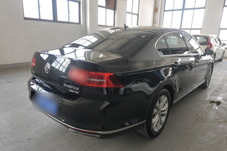 Used Volkswagen Magotan 2019 330TSI DSG Luxury Version China VI Standard Rear Right 45 Deg