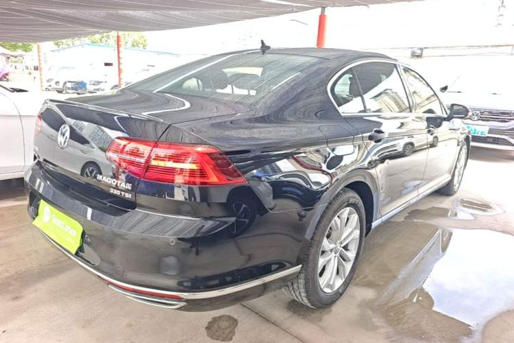 Used Volkswagen Magotan 2019 330TSI DSG Luxury Version China VI Standard Rear Right 45 Deg