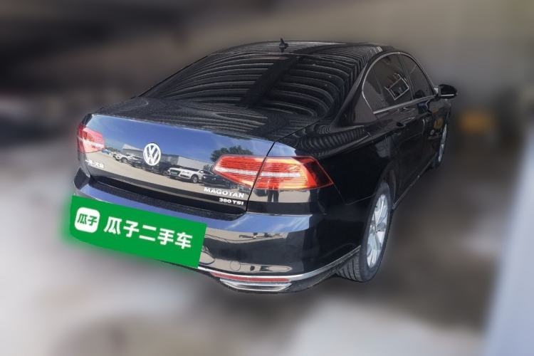 Used Volkswagen Magotan 2019 380TSI DSG Luxury Model China V Standard Rear Right 45 Deg
