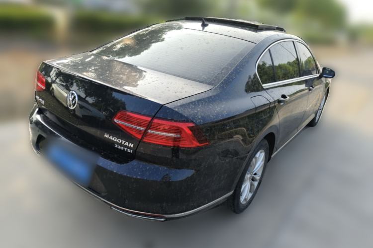 Used Volkswagen Magotan 2019 330TSI DSG Luxury Model China V Standard Rear Right 45 Deg