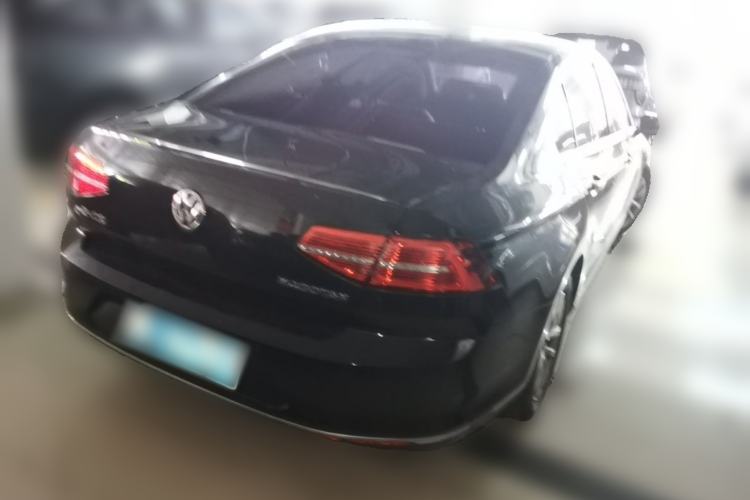 Used Volkswagen Magotan 2019 280TSI DSG Comfort Model China V Standard Rear Right 45 Deg