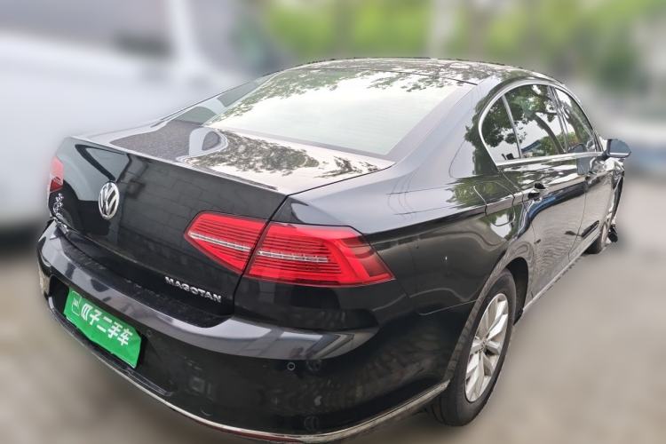 Used Volkswagen Magotan 2019 280TSI DSG Comfort Model China V Standard Rear Right 45 Deg
