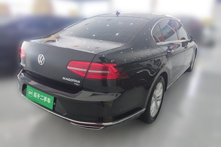 Used Volkswagen Magotan 2019 330TSI DSG Luxury Version China VI Standard Rear Right 45 Deg