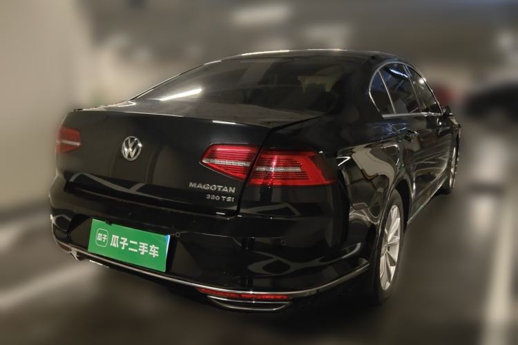 Used Volkswagen Magotan 2019 330TSI DSG Leading Edition China V Standard Rear Right 45 Deg