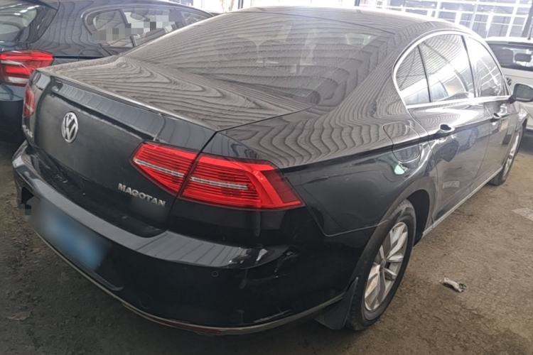Used Volkswagen Magotan 2019 280TSI DSG Comfort Model China VI Standard Rear Right 45 Deg
