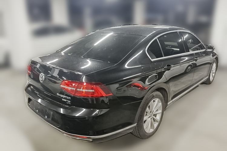 Used Volkswagen Magotan 2019 330TSI DSG Leading Edition China V Standard Rear Right 45 Deg