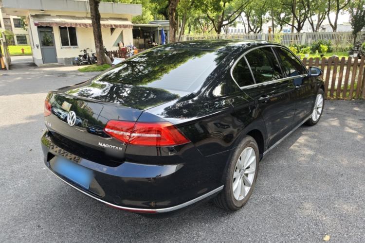 Used Volkswagen Magotan 2019 280TSI DSG Leading Model China VI Standard Rear Right 45 Deg
