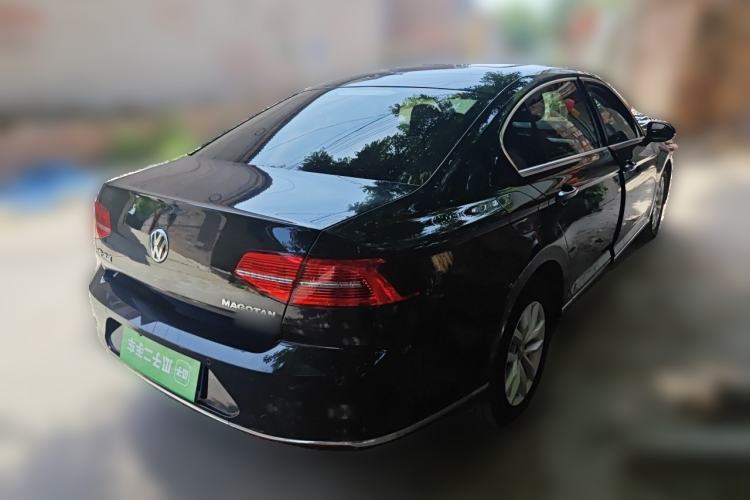 Used Volkswagen Magotan 2019 280TSI DSG Comfort Model China VI Standard Rear Right 45 Deg