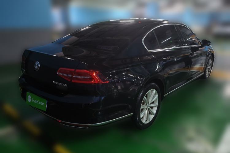 Used Volkswagen Magotan 2019 330TSI DSG Leading Edition China V Standard Rear Right 45 Deg