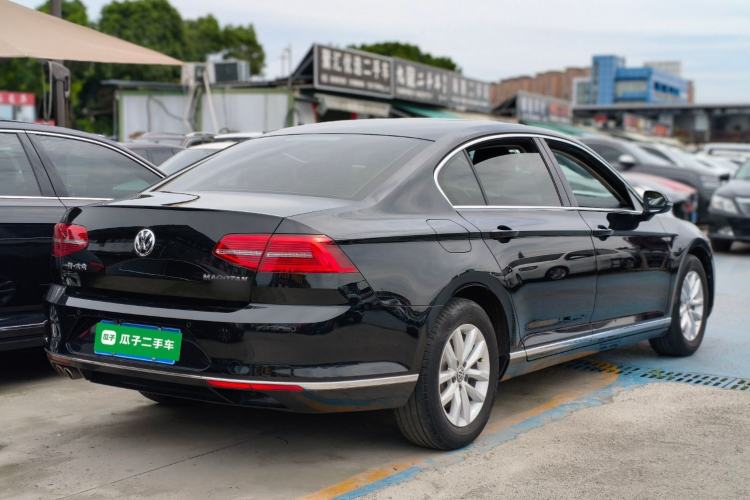 Used Volkswagen Magotan 2019 280TSI DSG Comfort Model China VI Standard Rear Right 45 Deg