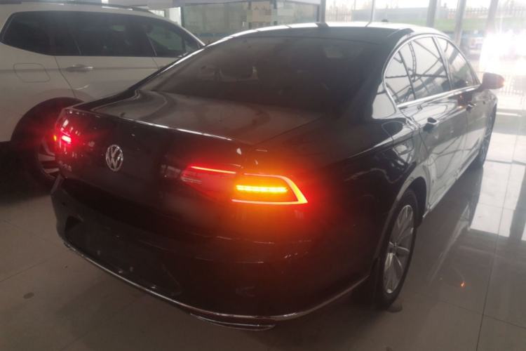 Used Volkswagen Magotan 2019 330TSI DSG Leading Model China VI Standard Rear Right 45 Deg