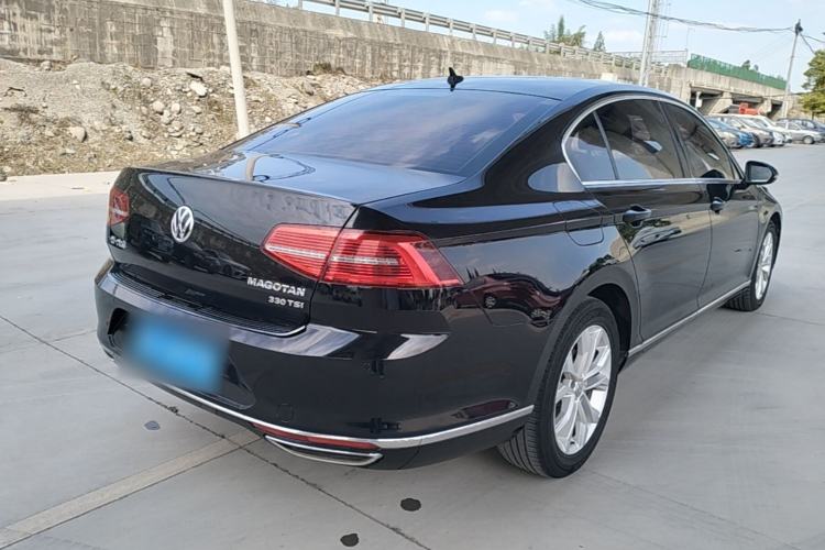 Used Volkswagen Magotan 2019 330TSI DSG Luxury Model China V Standard Rear Right 45 Deg