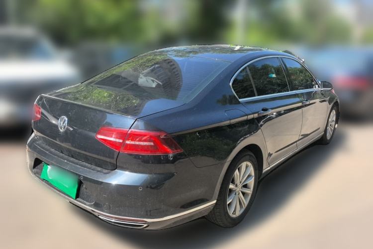 Used Volkswagen Magotan 2019 330TSI DSG Leading Edition China V Standard Rear Right 45 Deg