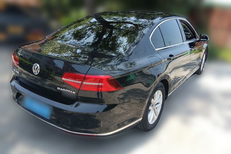 Used Volkswagen Magotan 2019 280TSI DSG Leading Model China V Standard Rear Right 45 Deg