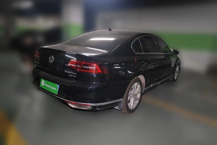 Used Volkswagen Magotan 2019 330TSI DSG Luxury Model China V Standard Rear Right 45 Deg