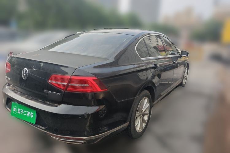 Used Volkswagen Magotan 2019 330TSI DSG Leading Edition China V Standard Rear Right 45 Deg