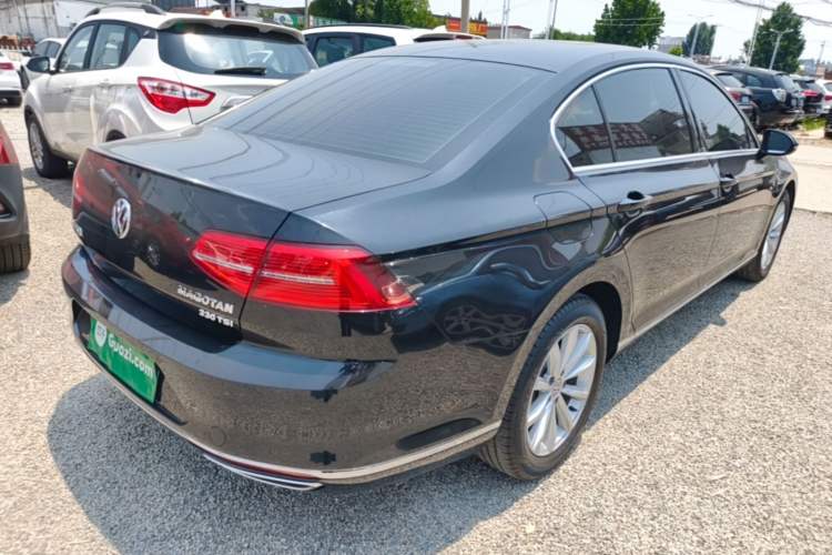 Used Volkswagen Magotan 2019 330TSI DSG Leading Model China VI Standard Rear Right 45 Deg
