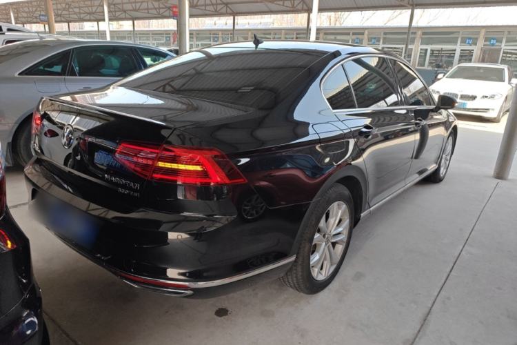 Used Volkswagen Magotan 2019 330TSI DSG Luxury Version China VI Standard Rear Right 45 Deg
