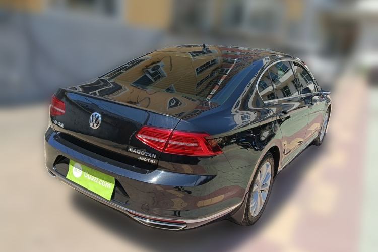 Used Volkswagen Magotan 2019 380TSI DSG Luxury Model China V Standard Rear Right 45 Deg