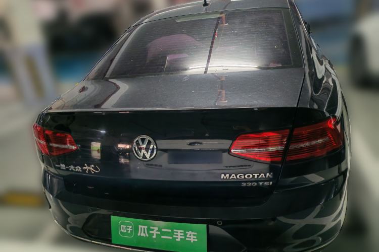 Used Volkswagen Magotan 2019 330TSI DSG Luxury Version China VI Standard Rear
