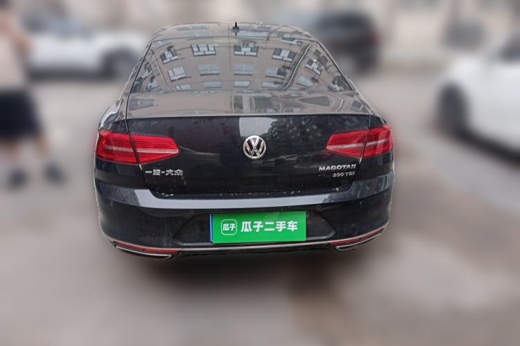 Used Volkswagen Magotan 2019 330TSI DSG Luxury Model China V Standard Rear