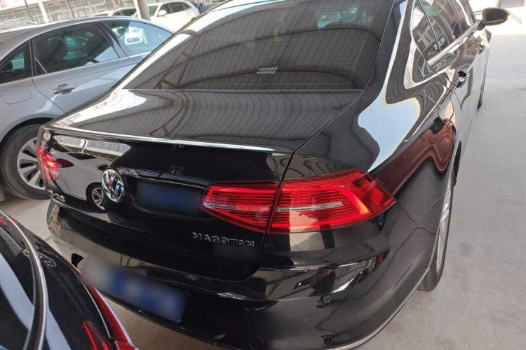 Used Volkswagen Magotan 2019 330TSI DSG Luxury Version China VI Standard Rear