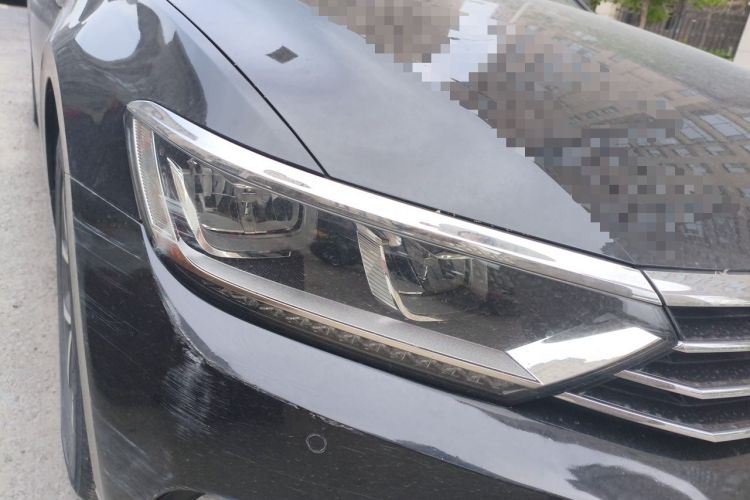 Used Volkswagen Magotan 2019 330TSI DSG Leading Model China VI Standard Right Front Headlight