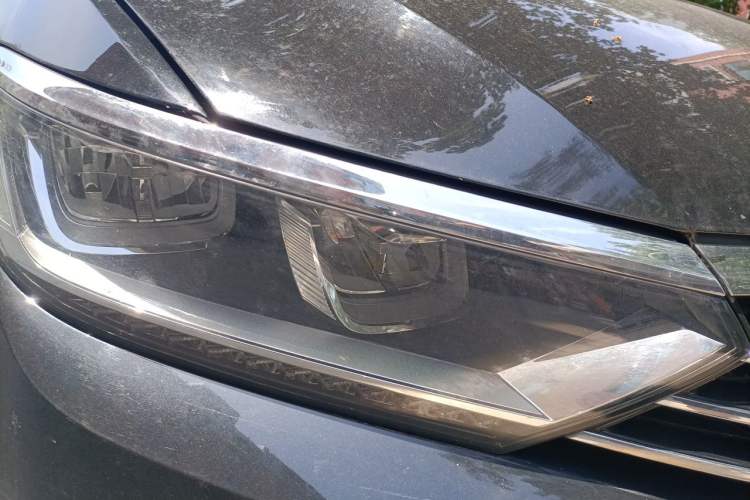 Used Volkswagen Magotan 2019 330TSI DSG Luxury Model China V Standard Right Front Headlight