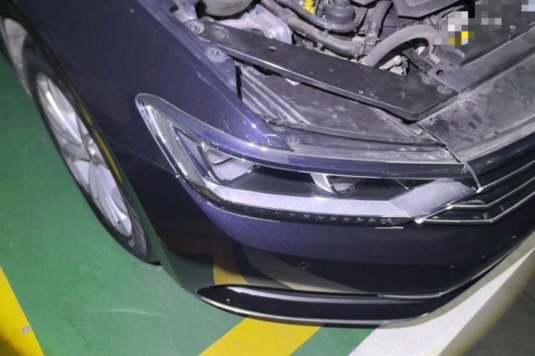 Used Volkswagen Magotan 2019 330TSI DSG Luxury Model China V Standard Right Front Headlight
