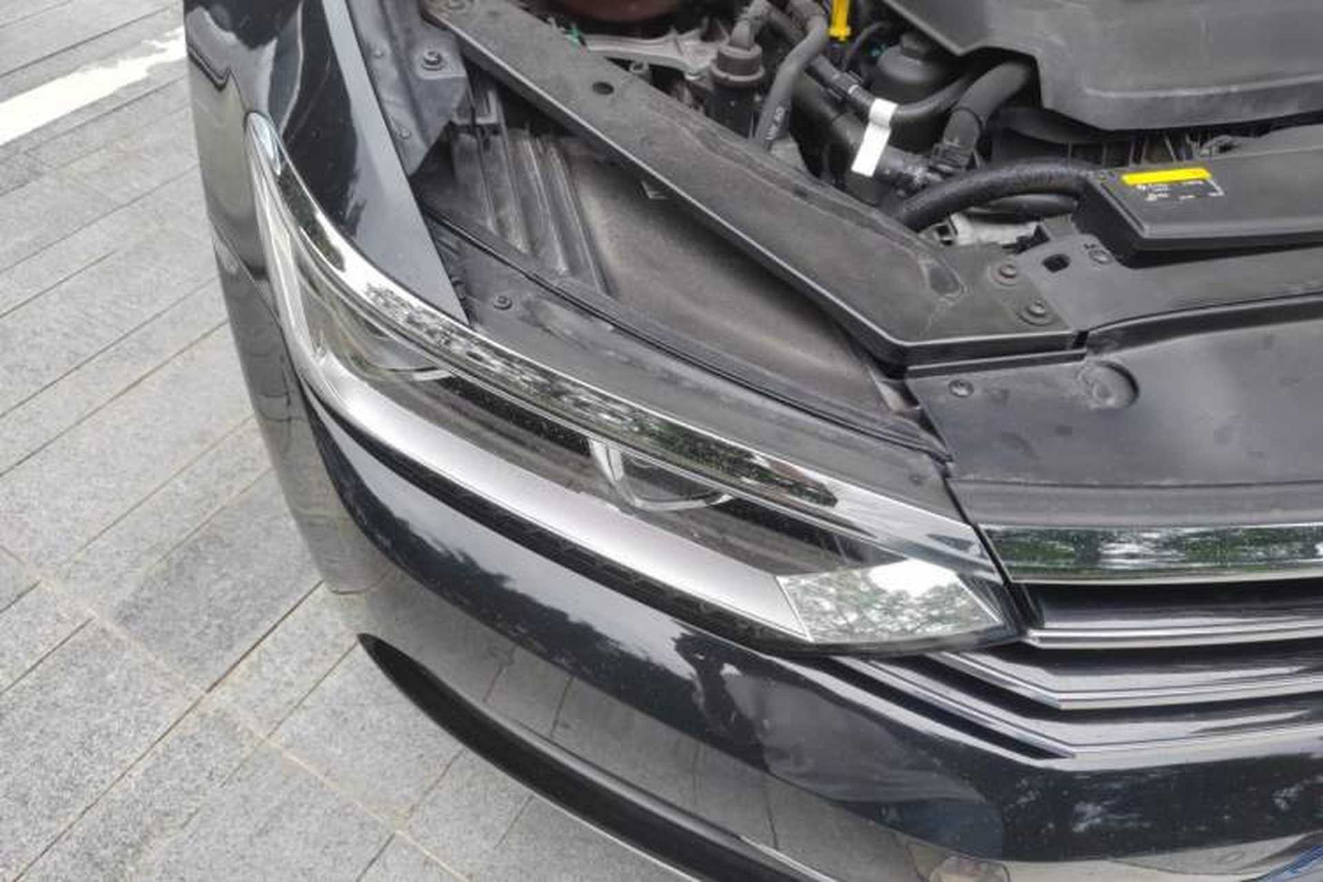 Used Volkswagen Magotan 2019 330TSI DSG Luxury Version China VI Standard Right Front Headlight