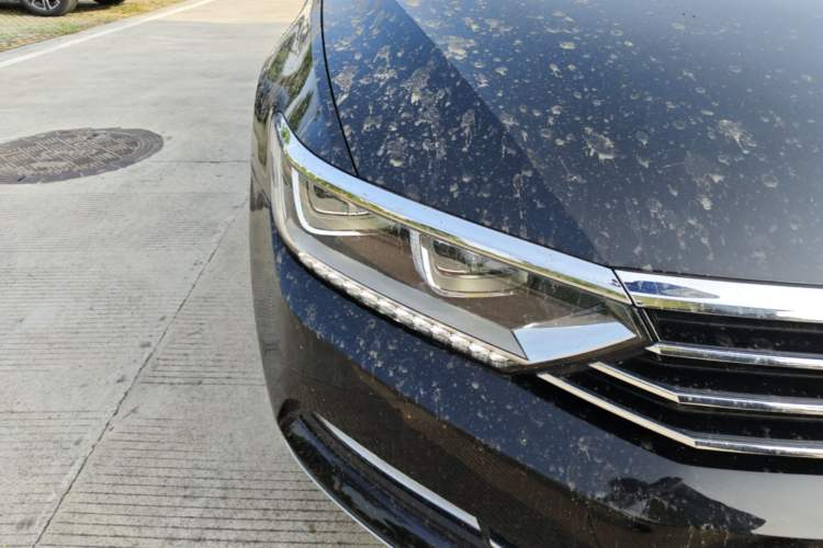 Used Volkswagen Magotan 2019 330TSI DSG Luxury Model China V Standard Right Front Headlight