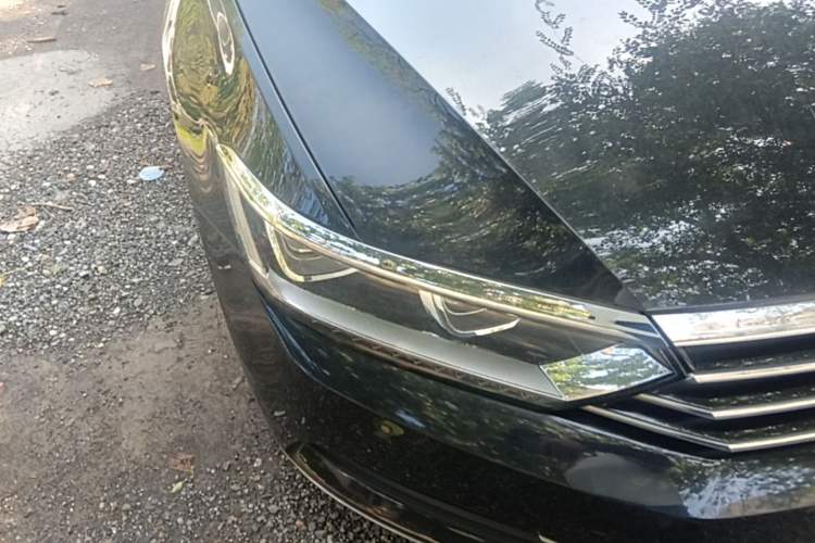 Used Volkswagen Magotan 2019 330TSI DSG Luxury Version China VI Standard Right Front Headlight
