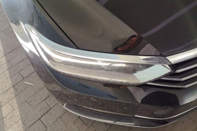 Used Volkswagen Magotan 2019 330TSI DSG Leading Model China VI Standard Right Front Headlight