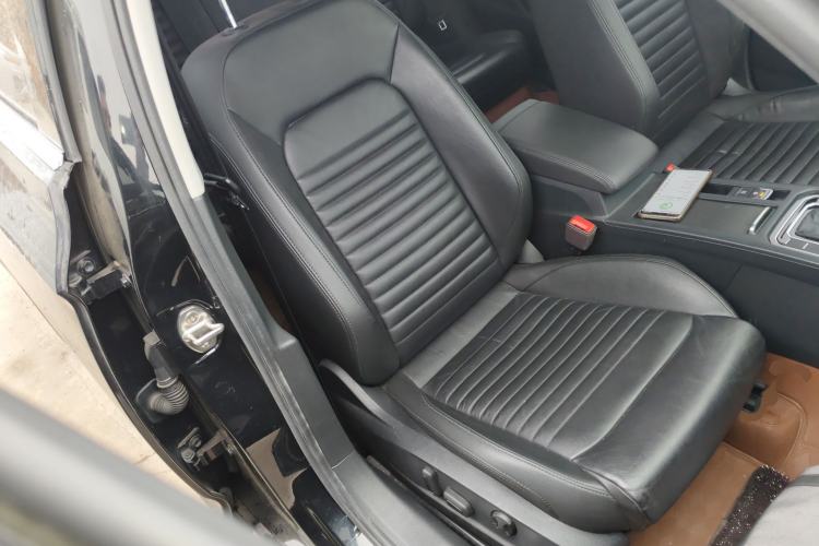 Used Volkswagen Magotan 2019 380TSI DSG Luxury Model China V Standard Right Front Seat