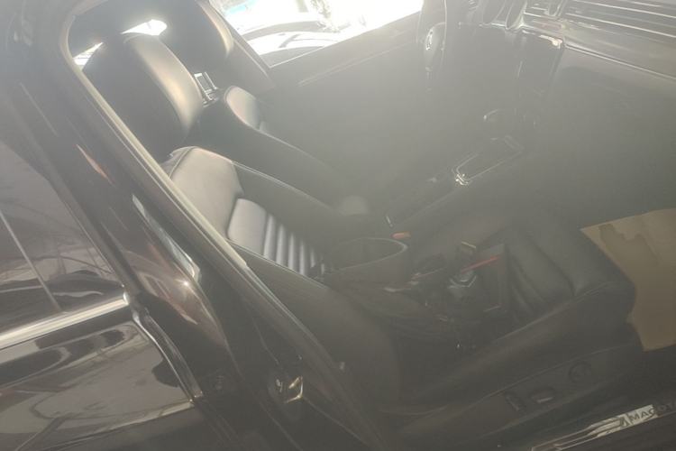 Used Volkswagen Magotan 2019 380TSI DSG Luxury Version China VI Standard Right Front Seat