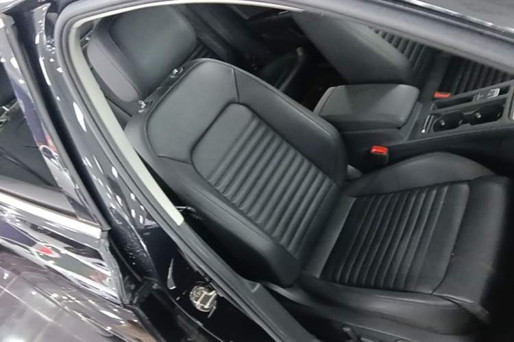 Used Volkswagen Magotan 2019 380TSI DSG Luxury Model China V Standard Right Front Seat
