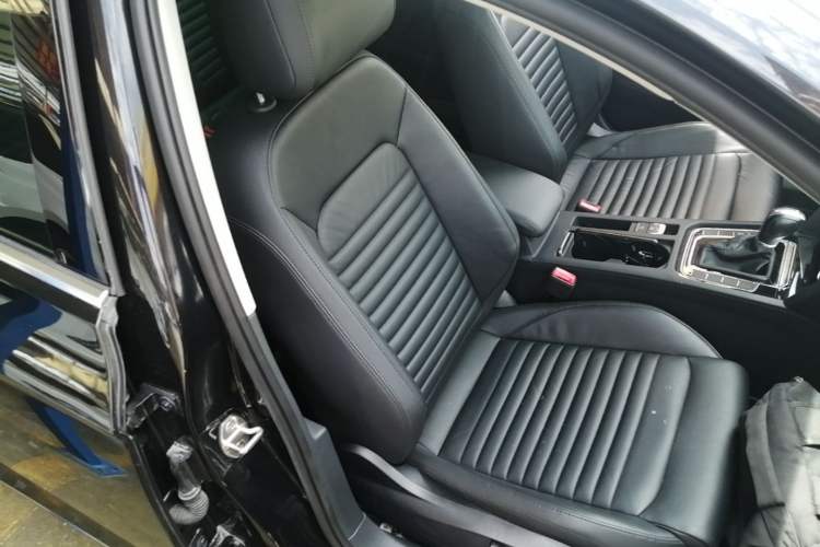 Used Volkswagen Magotan 2019 280TSI DSG Leading Model China VI Standard Right Front Seat