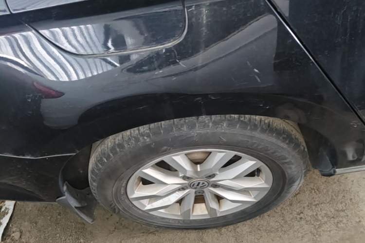 Used Volkswagen Magotan 2019 280TSI DSG Comfort Model China VI Standard Right Rear Wheel Hub