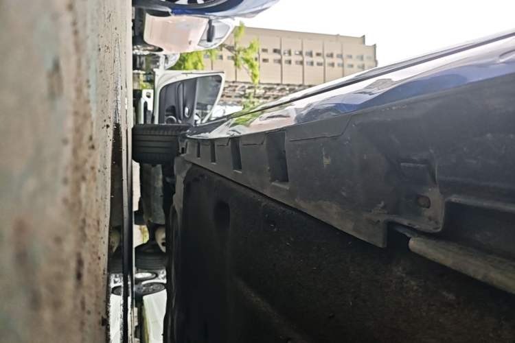 Used Volkswagen Magotan 2019 330TSI DSG Leading Model China VI Standard Right Side Sill
