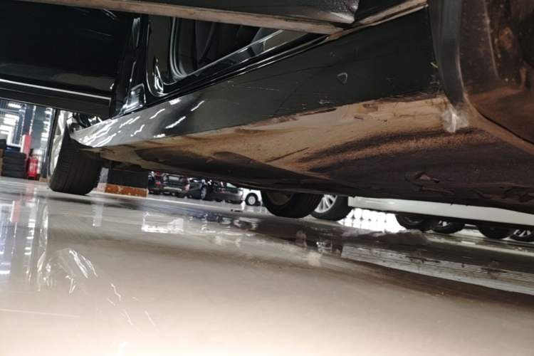 Used Volkswagen Magotan 2019 330TSI DSG Luxury Version China VI Standard Right Side Sill