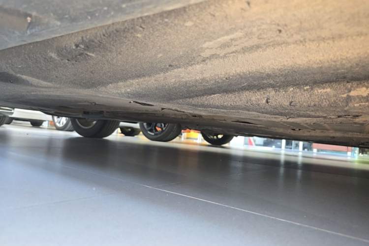 Used Volkswagen Magotan 2019 330TSI DSG Luxury Version China VI Standard Right Side Sill