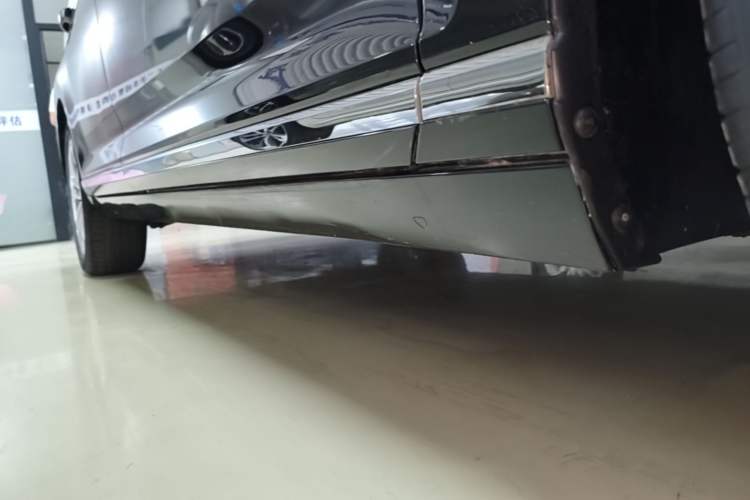Used Volkswagen Magotan 2019 330TSI DSG Luxury Version China VI Standard Right Side Sill