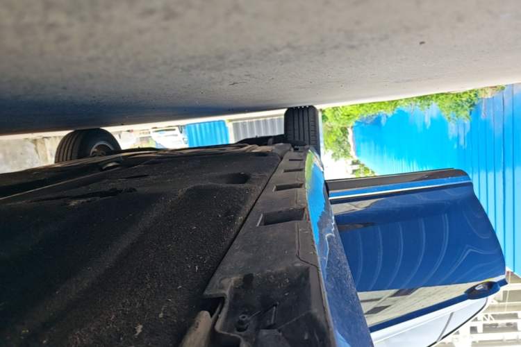 Used Volkswagen Magotan 2019 280TSI DSG Comfort Model China VI Standard Right Side Sill