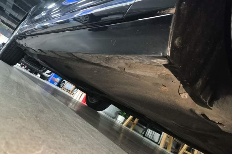 Used Volkswagen Magotan 2019 330TSI DSG Leading Model China VI Standard Right Side Sill